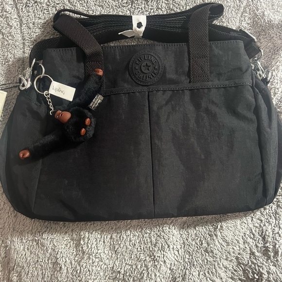 Kipling Handbags - NWT Kipling Kenzie shoulder bag